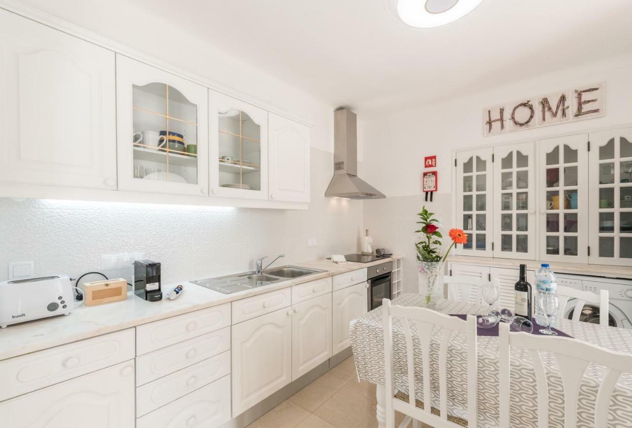 Fisherman'S Beach Home 2Br 2Ba Ac Wi-Fi Albufeira Dış mekan fotoğraf